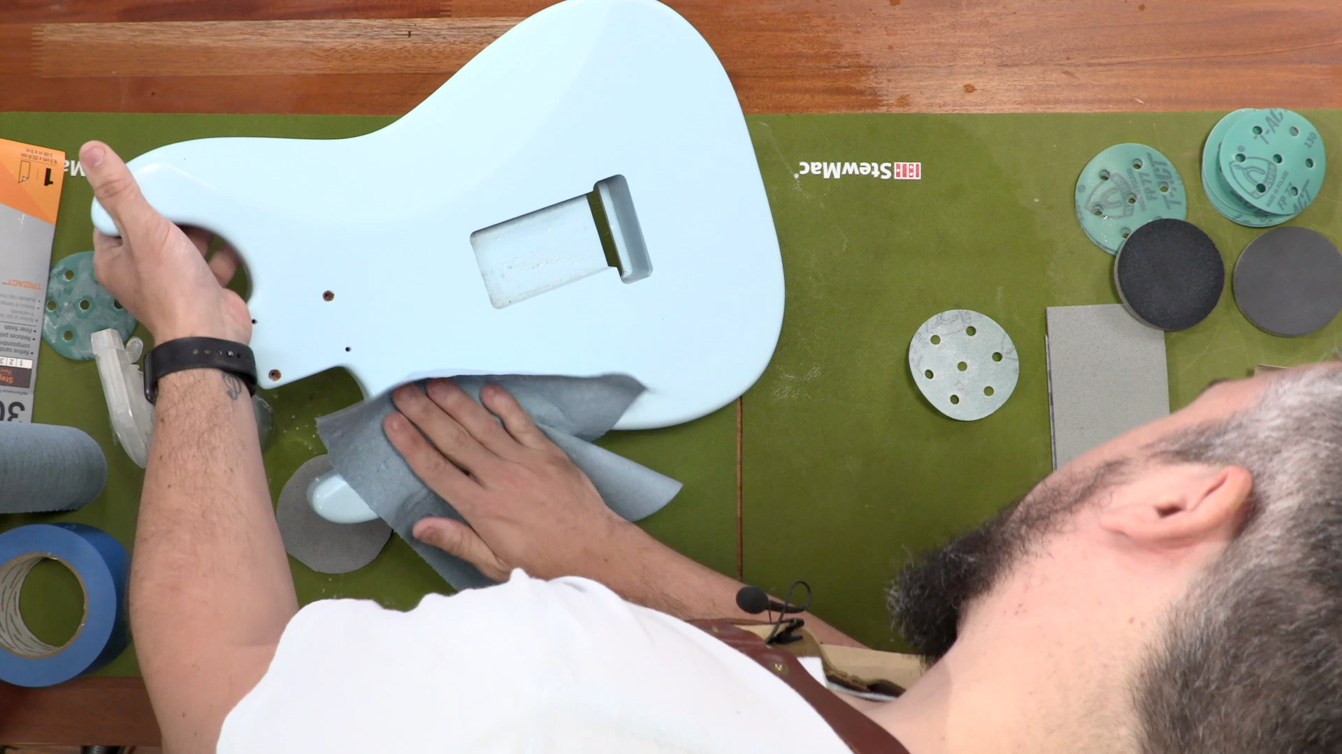 Achieve a satin finish by stopping in this 2,000 to 3,000 grit range