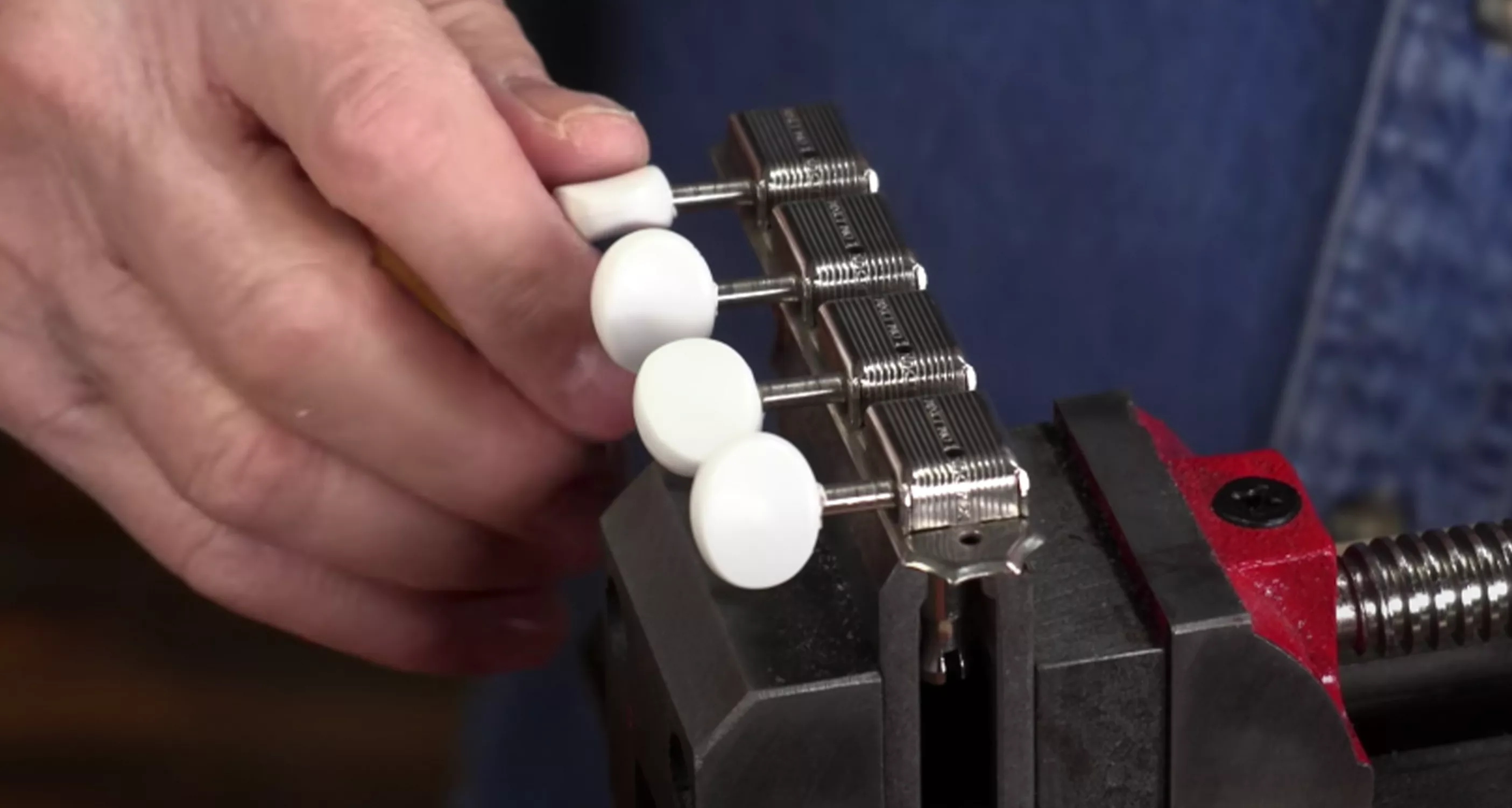 Fixing Albert Lee’s Crumbling Tuner Knobs - StewMac