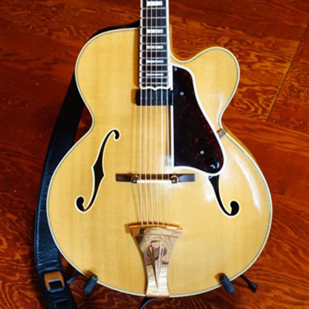 Archtop Guitar