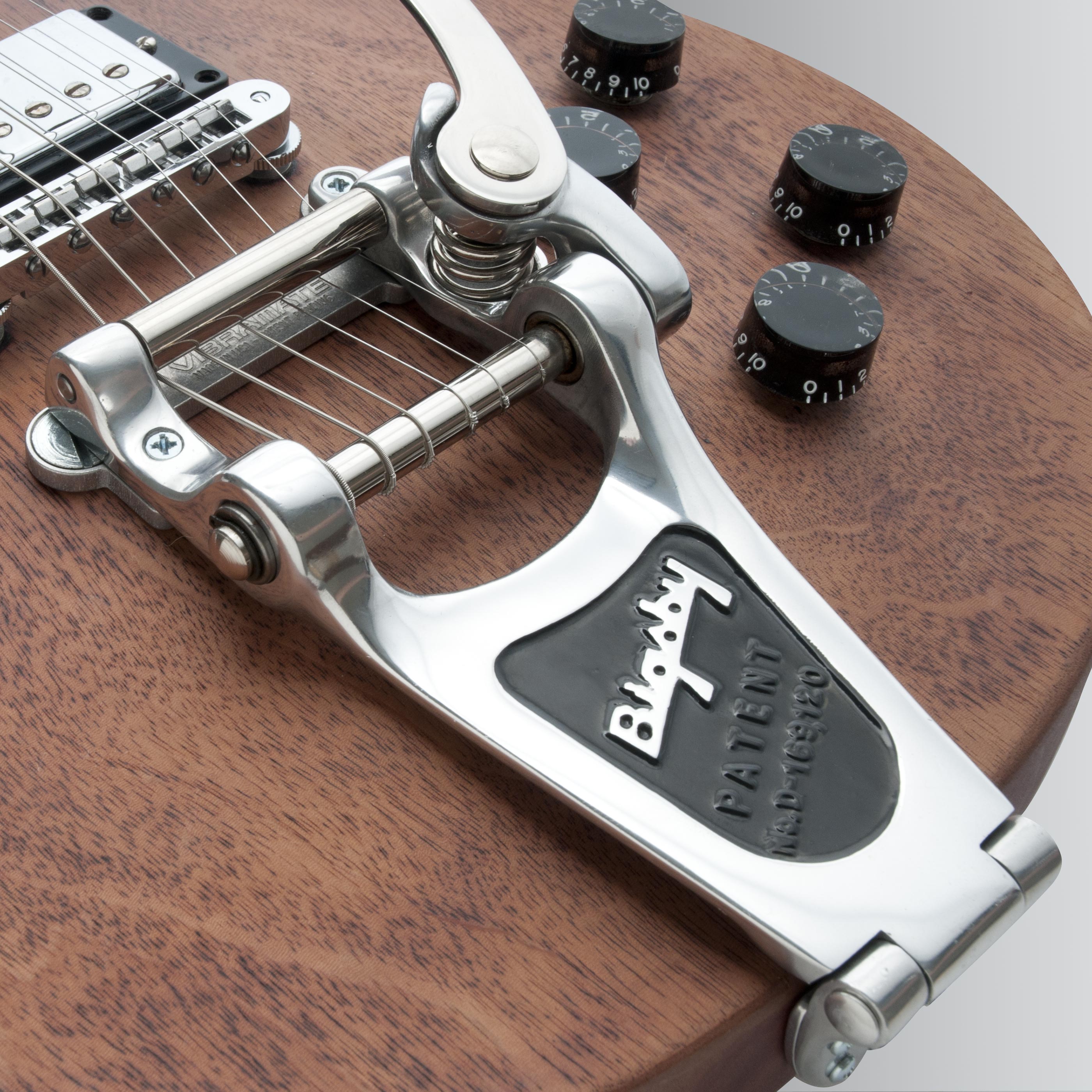Vibramate V7-LP Adapter for Bigsby B7, Polished aluminum