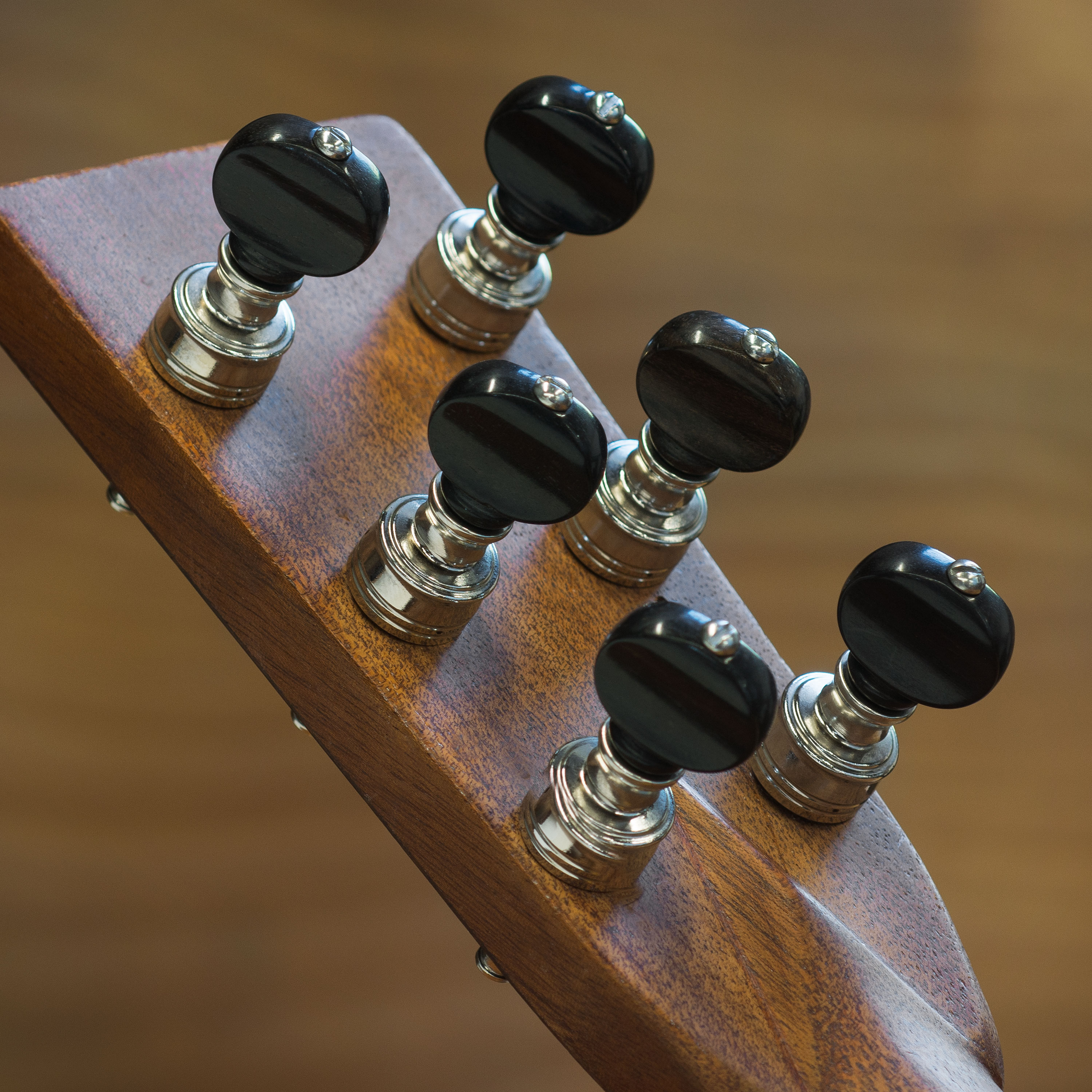 Rickard Cyclone High Ratio Tuning Pegs for Guitar with Ebony Knobs, Set of 6 StewMac
