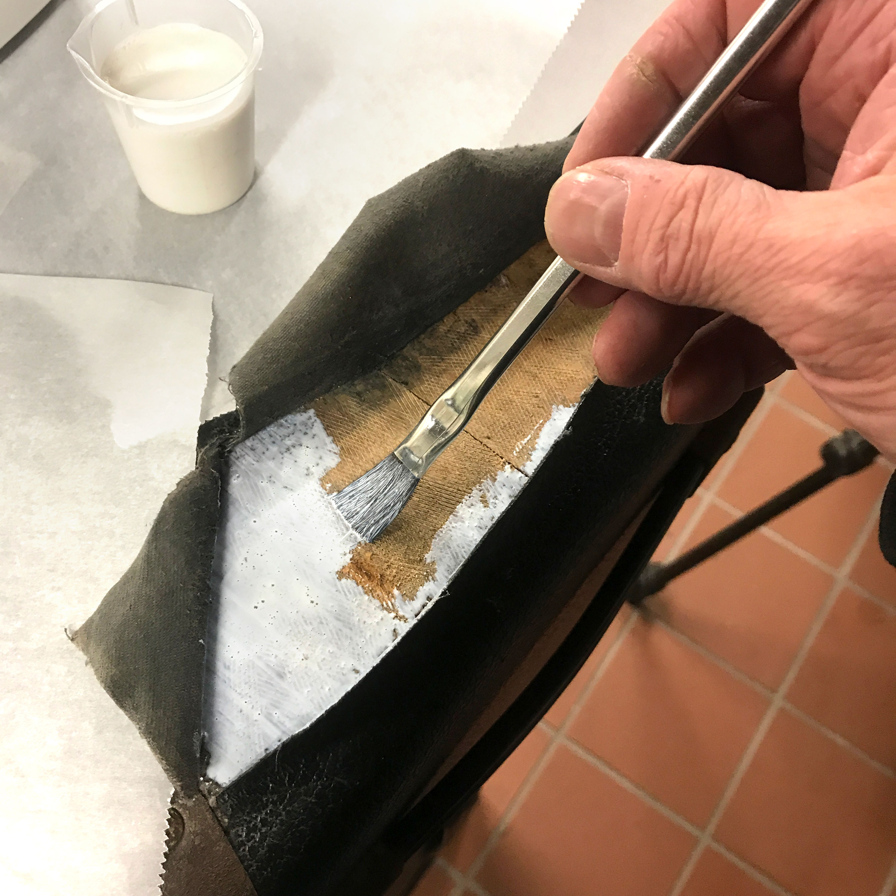 Tolex glue shop