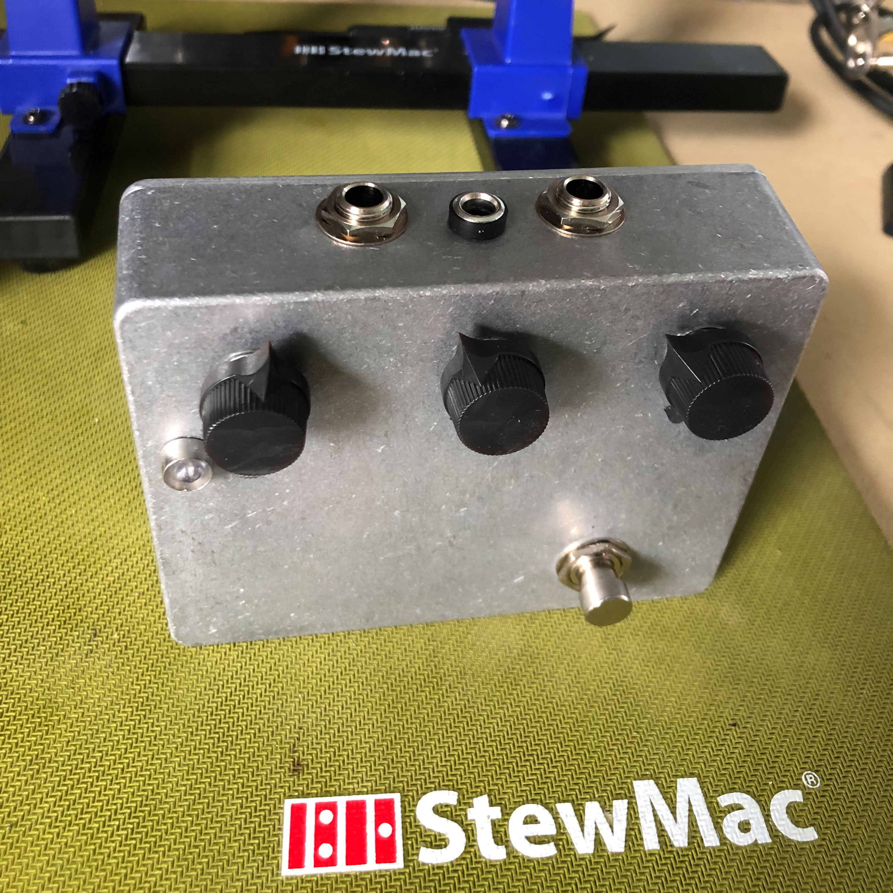 Stewmac pedals shop
