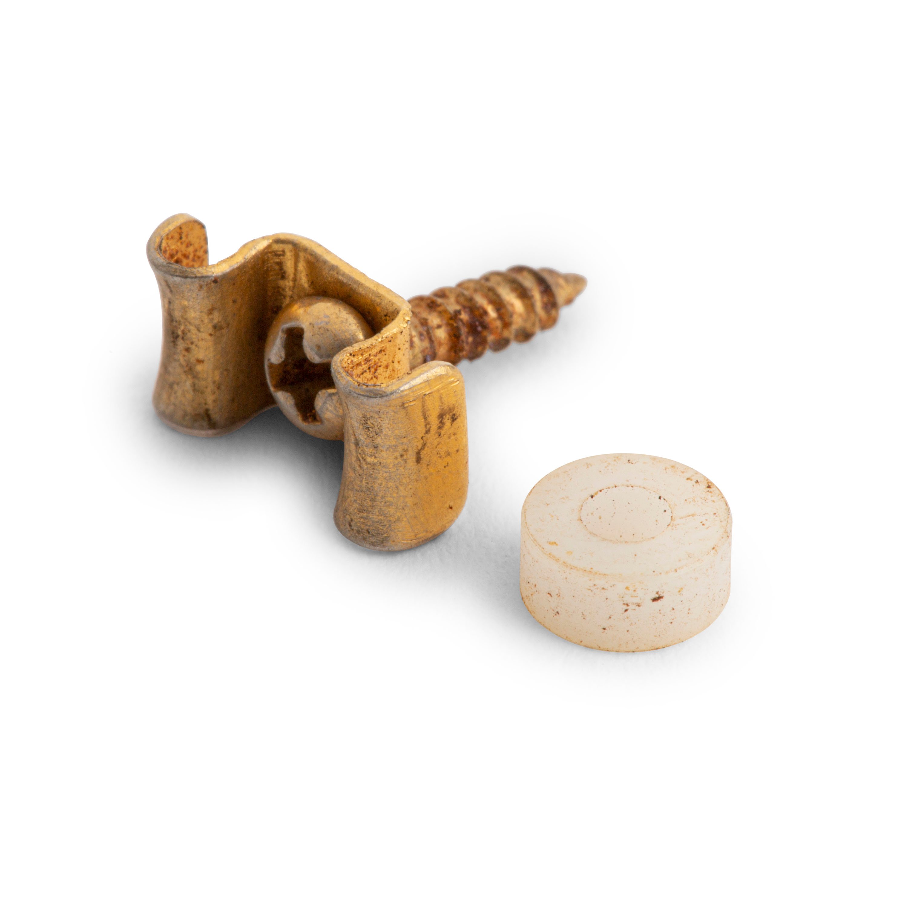 GuitarSlinger Aged String Retainer