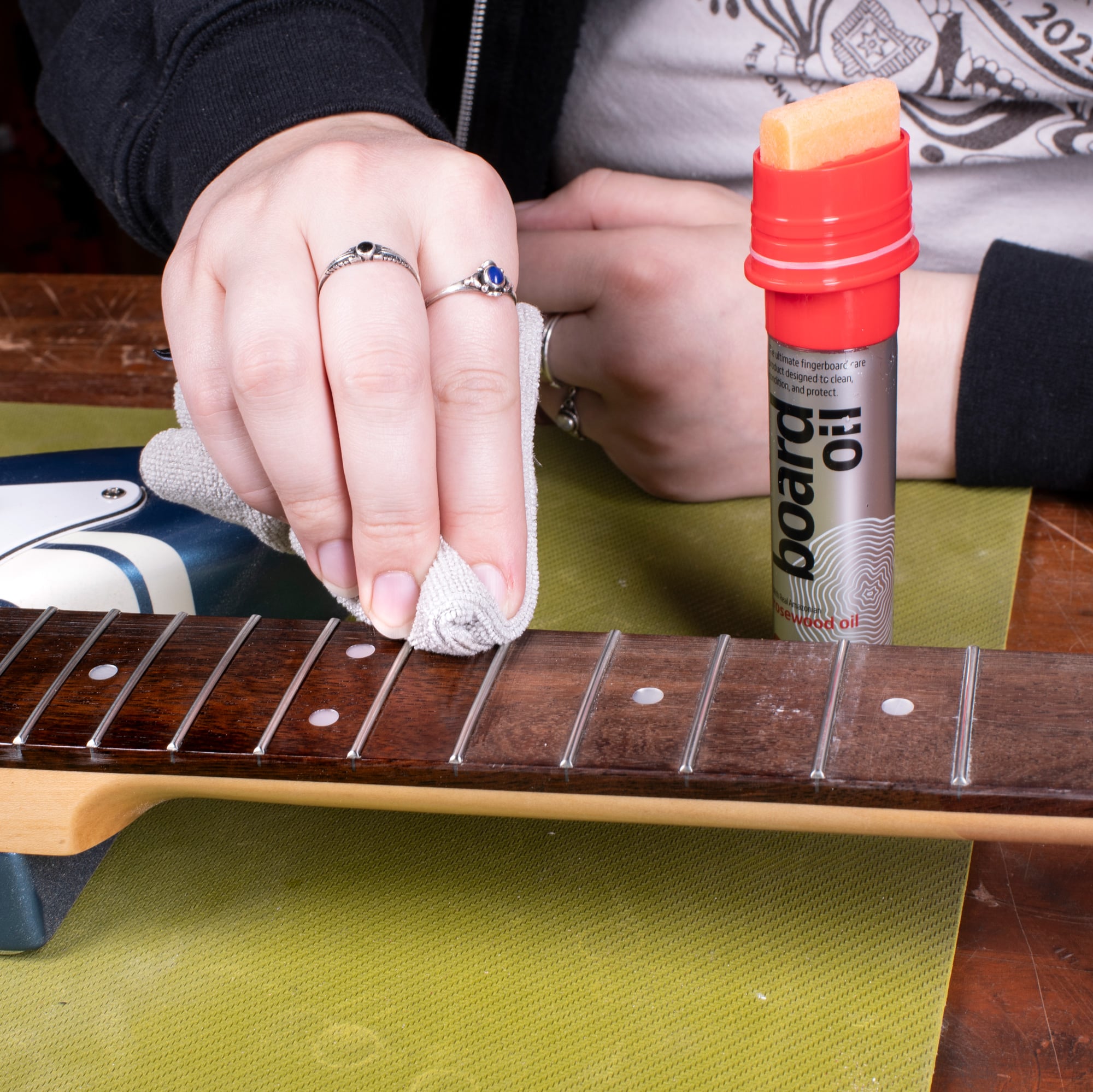 GuitarTek Board Oil