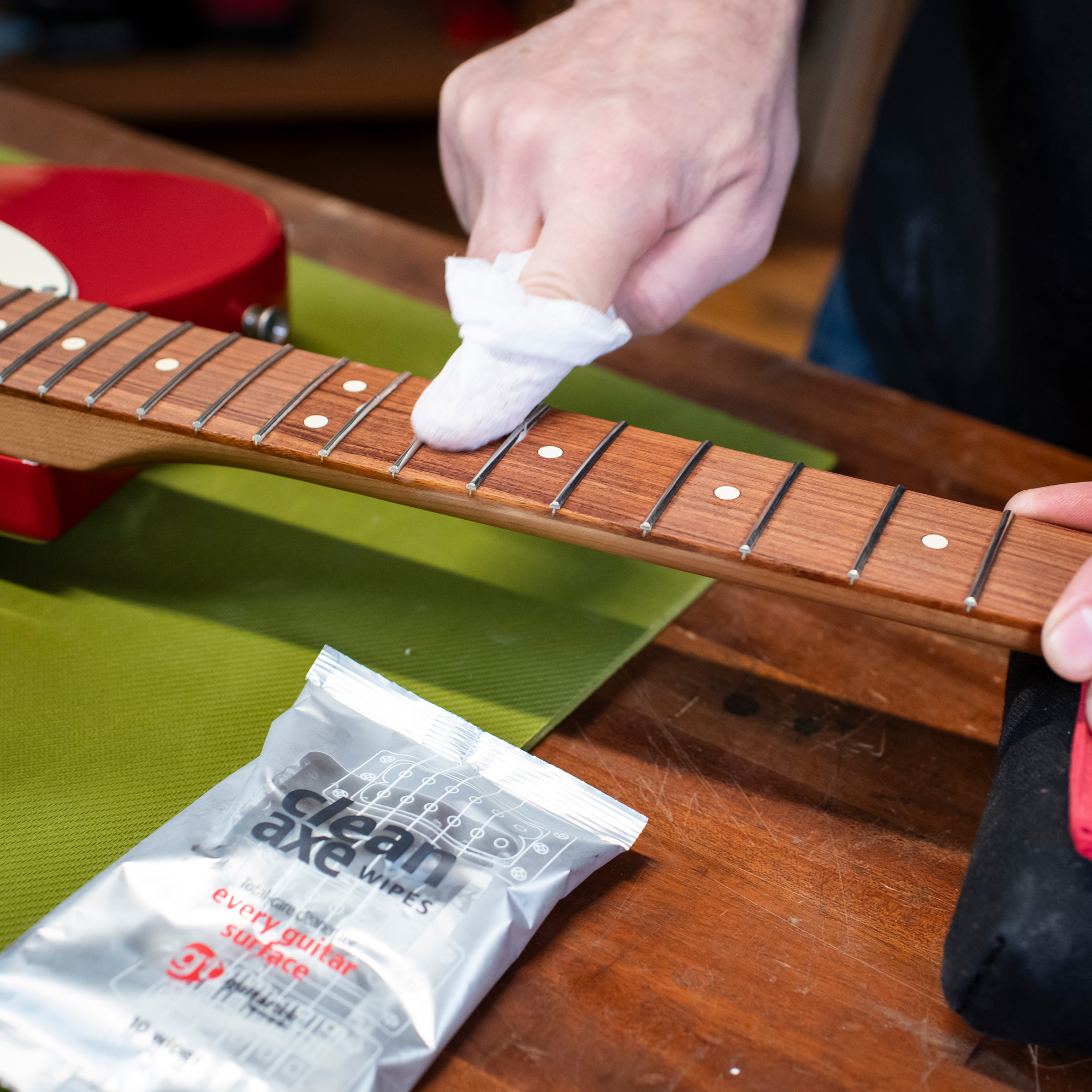 GuitarTek Clean Axe Wipes