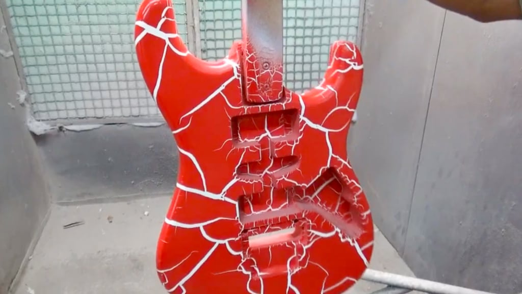 Crackle Finish - Luthier Tips du Jour Mailbag