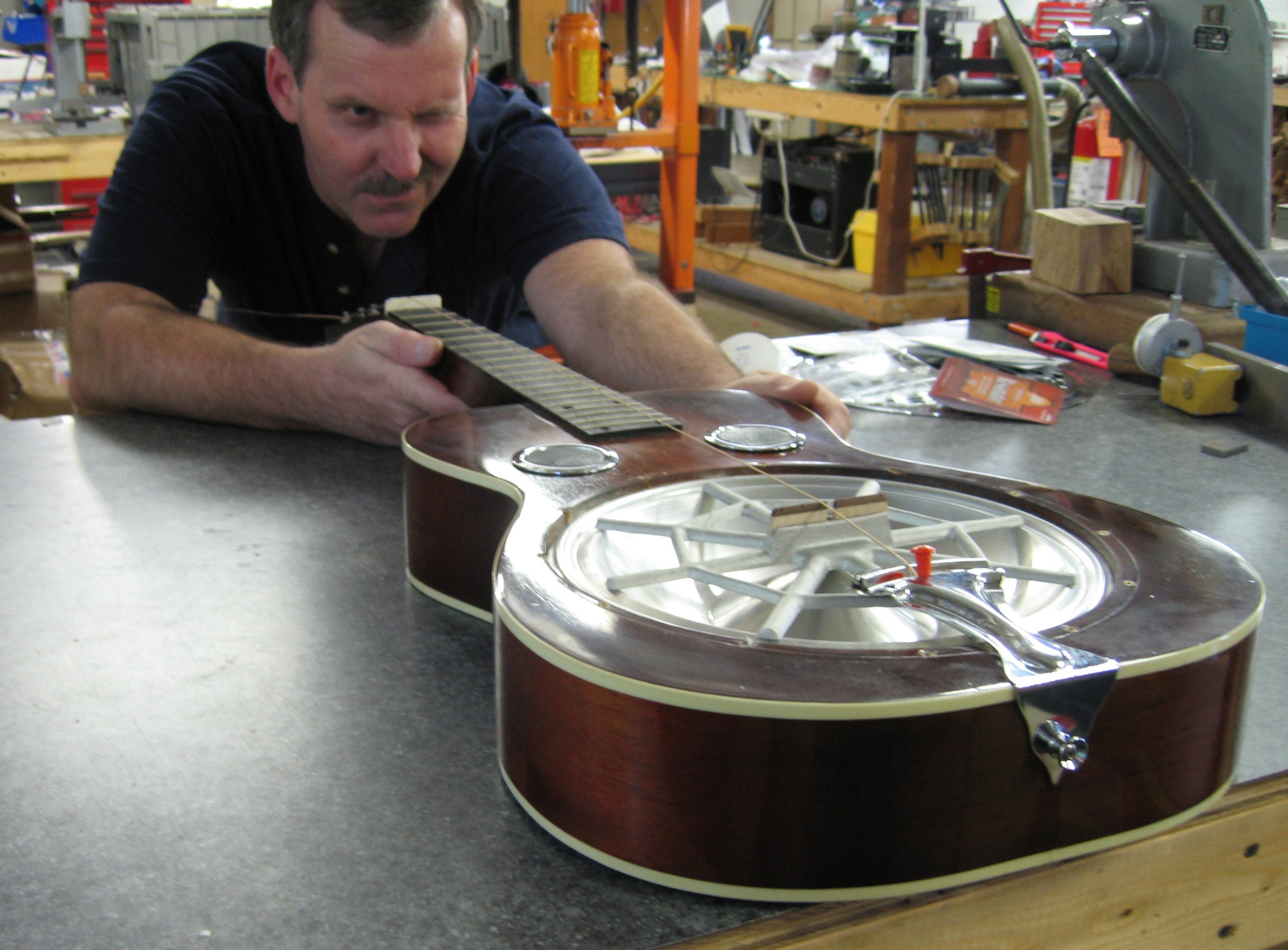 Spider-bridge Resonator Guitar Setup Spider-bridge Resonator Guitar Setup