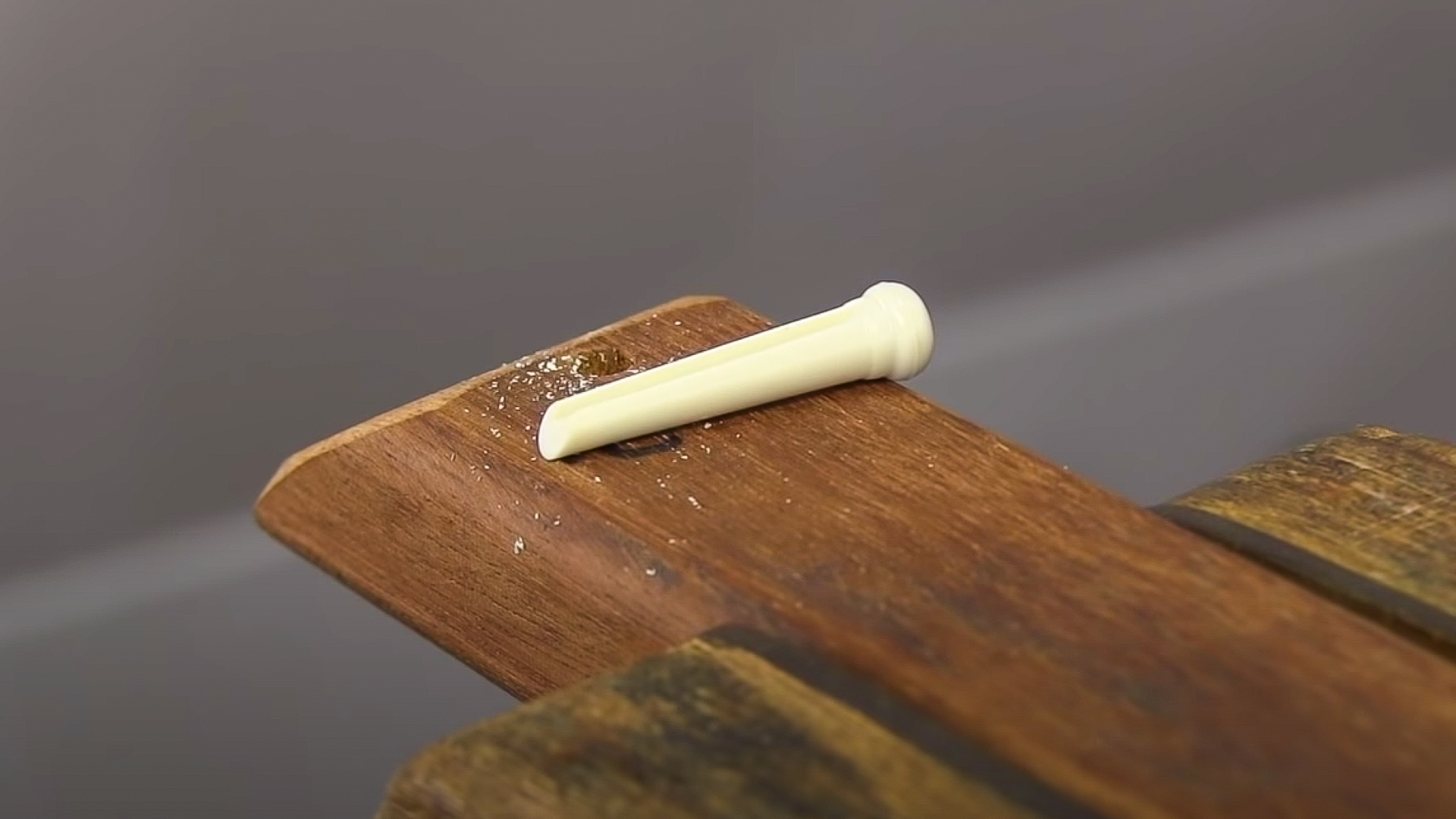 Waverly Bone Bridge Pins StewMac