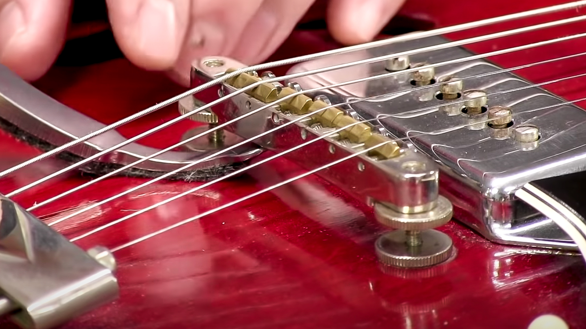 1 Set Gold Plated Guitar Bridge Locking TuneOMatic Tom Bridge and