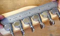 Aligning tuners on a peghead