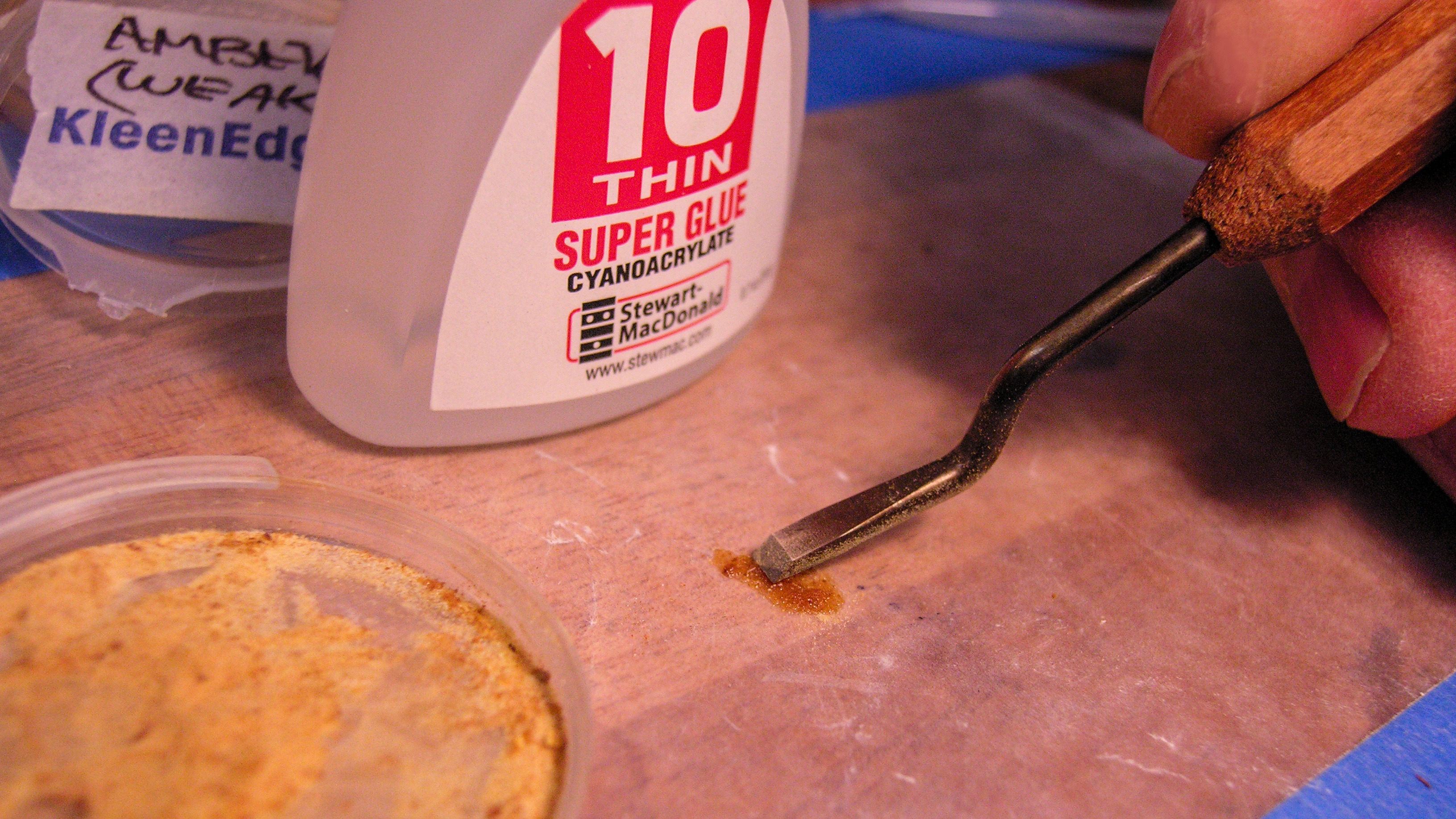 Super glue and clearance baking soda