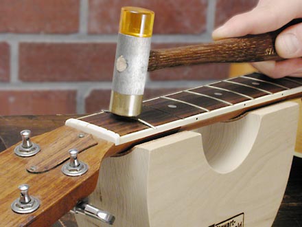 How to hammer frets How to hammer frets