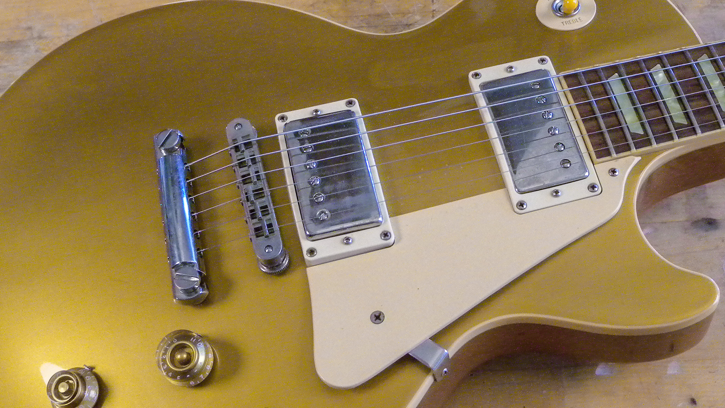 Tune-o-matic swap: going from Nashville to Kalamazoo - StewMac