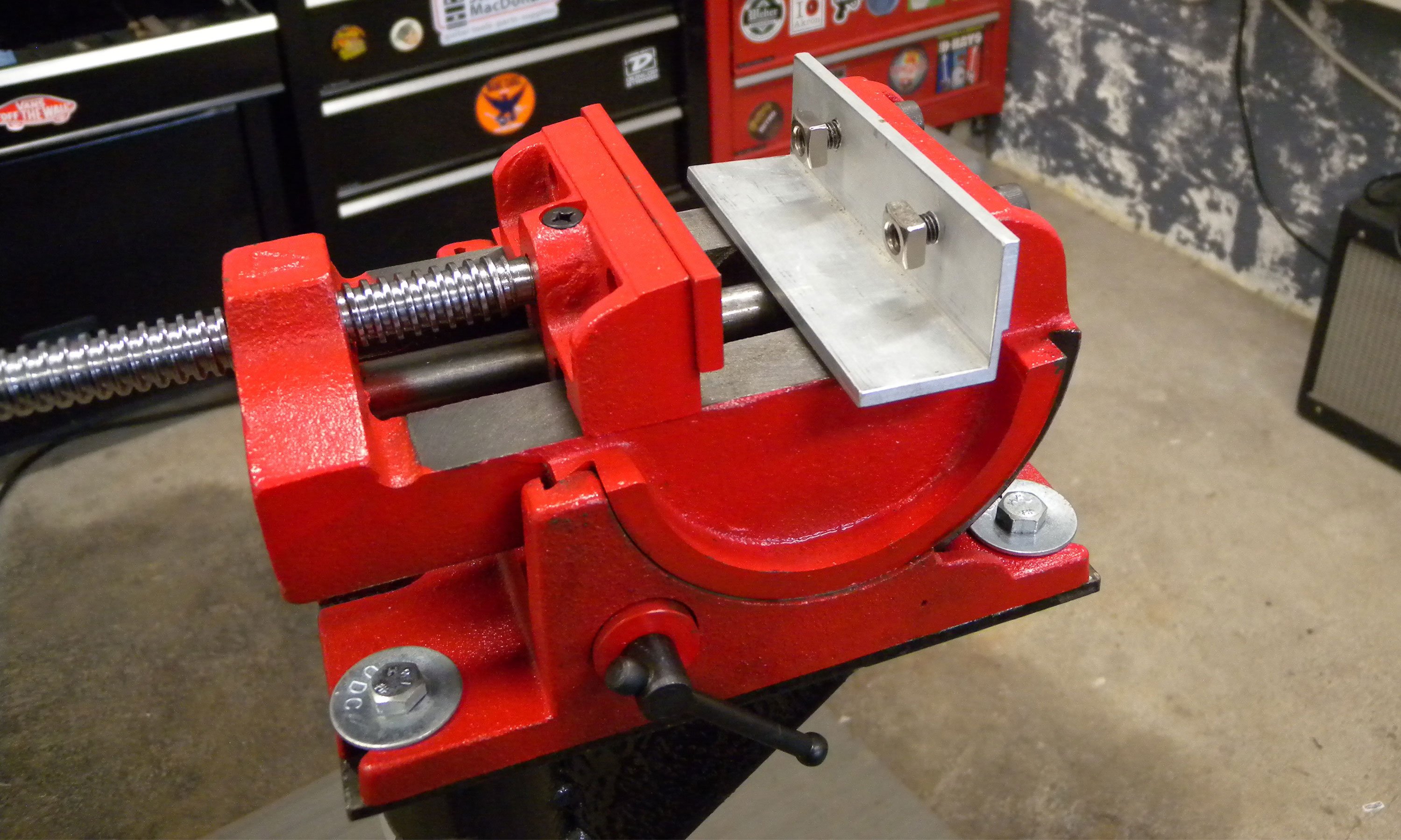 Neck Jig Bracket for Angle Vise: Installation Instructions Neck Jig Bracket for Angle Vise: Installation Instructions