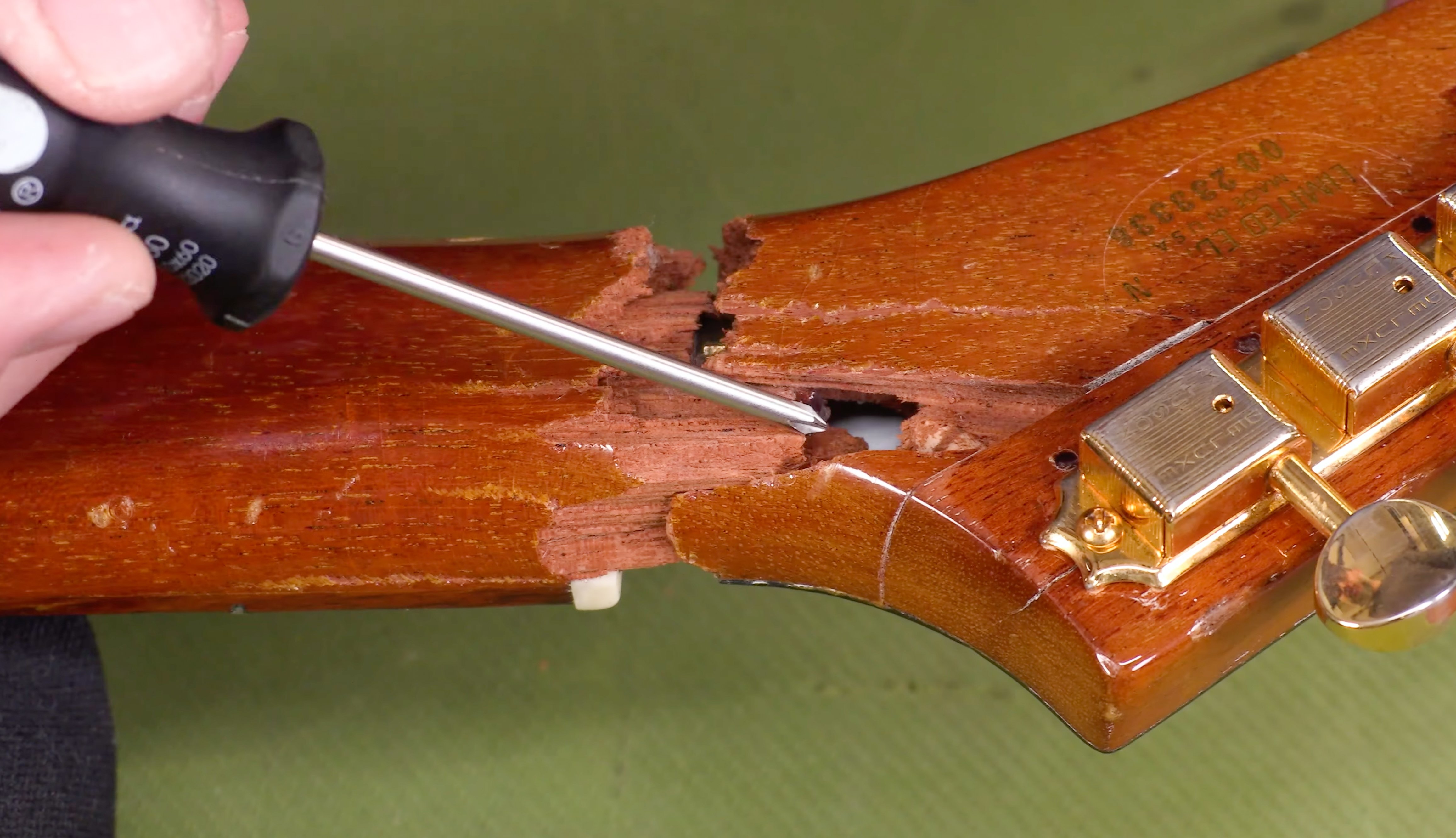 How to Fully Restore a Broken Headstock - Pt. 1