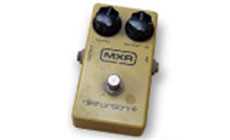 MXR Distortion pedal