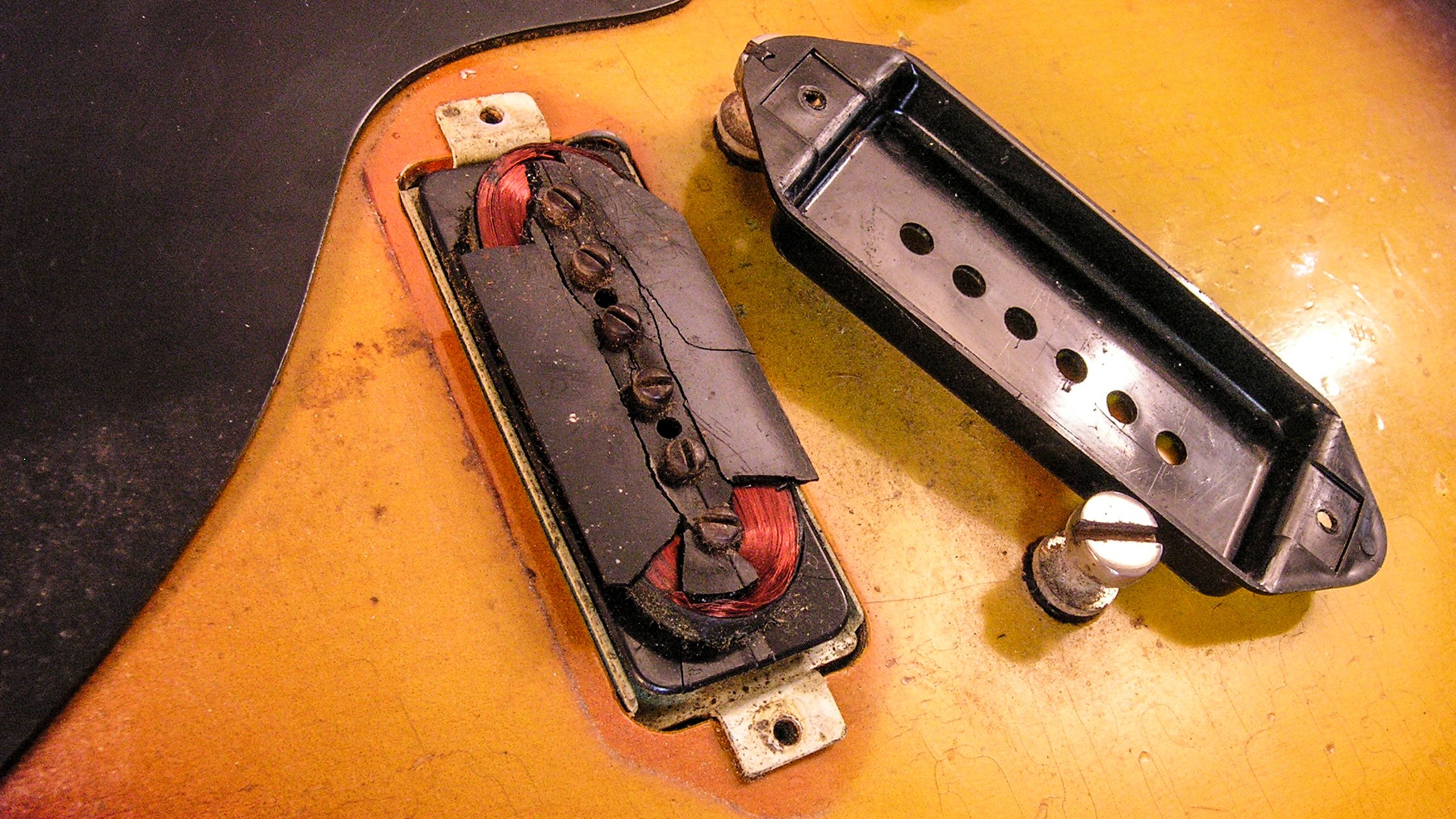 Using candle wax to keep a vintage P-90 working