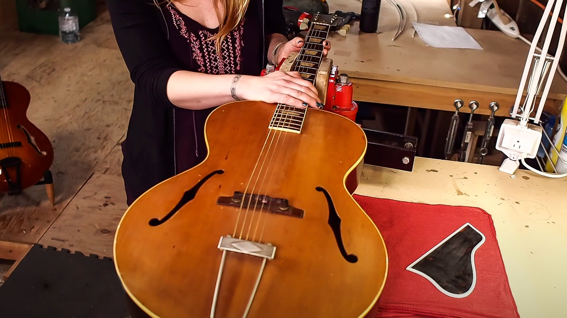 How Maegen Wells installs pickguard binding How Maegen Wells installs pickguard binding